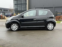 Toyota - aygo - 1.0-12v comfort - car - 2010|32-ktf-2|iaw - afbeelding 15 van  19