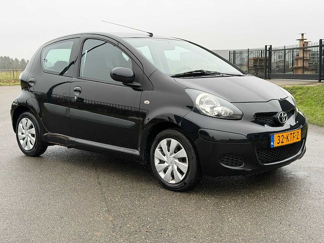 Toyota - aygo - 1.0-12v comfort - car - 2010|32-ktf-2|iaw - afbeelding 16 van  19