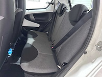 Toyota - aygo - 1.0 vvt-i aspiration - gj-329-x- 2013 - afbeelding 3 van  5