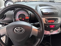 Toyota - aygo - 1.0 vvt-i aspiration - gj-329-x- 2013 - afbeelding 11 van  12