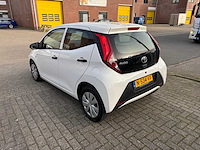 Toyota - aygo - 1.0 vvt-i x-fun - car - 2022 - afbeelding 2 van  4