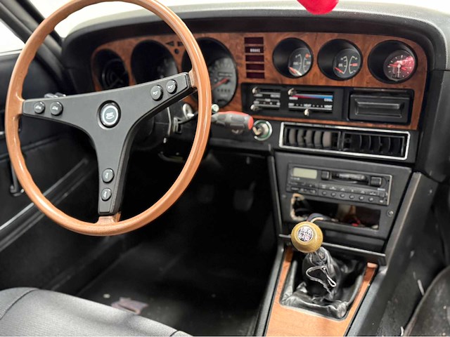 Toyota - celica st - oldtimer - 1976 - afbeelding 9 van  28