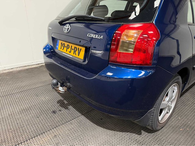 Toyota - corolla - personenauto - 2004 - afbeelding 3 van  25