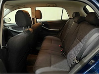 Toyota - corolla - personenauto - 2004 - afbeelding 8 van  25