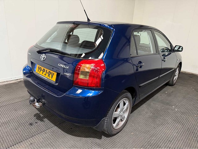 Toyota - corolla - personenauto - 2004 - afbeelding 23 van  25