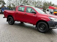 Toyota - hilux - 2019 - 21000km - bedrijfswagen - afbeelding 2 van  19