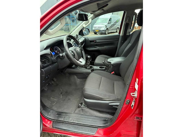 Toyota - hilux - 2019 - 21000km - bedrijfswagen - afbeelding 8 van  19