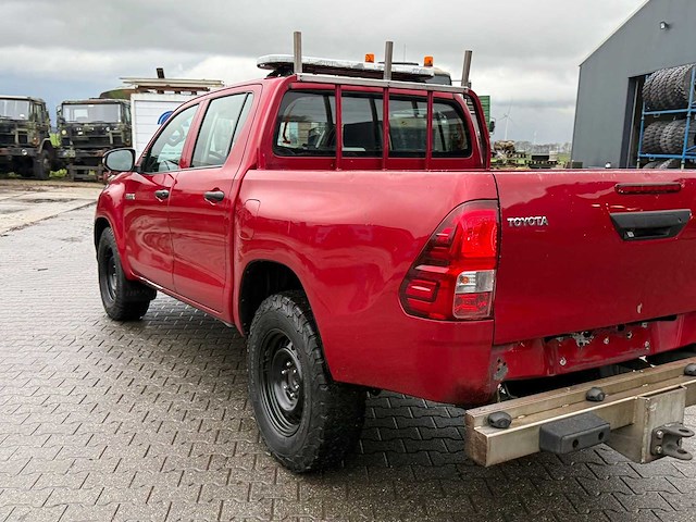 Toyota - hilux - 2019 - 21000km - bedrijfswagen - afbeelding 10 van  19