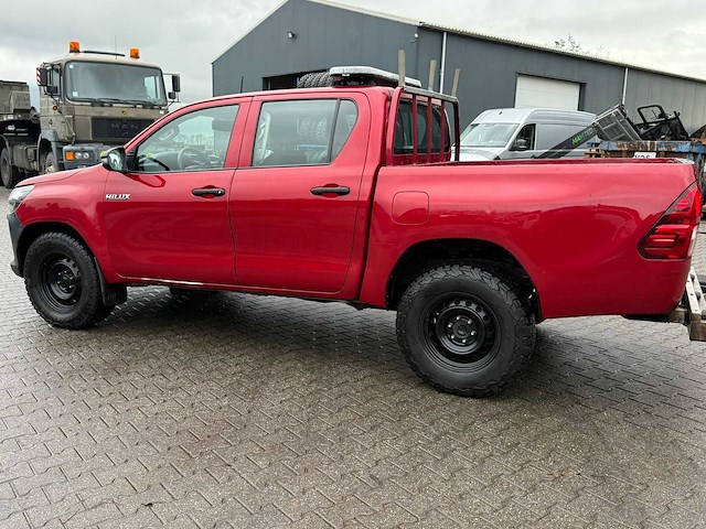 Toyota - hilux - 2019 - 21000km - bedrijfswagen - afbeelding 12 van  19