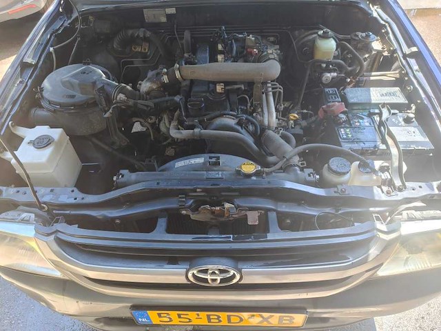 Toyota - hilux - 2.5 d4-d 90 xtra sr5 - 55-bd-xb - afbeelding 4 van  7