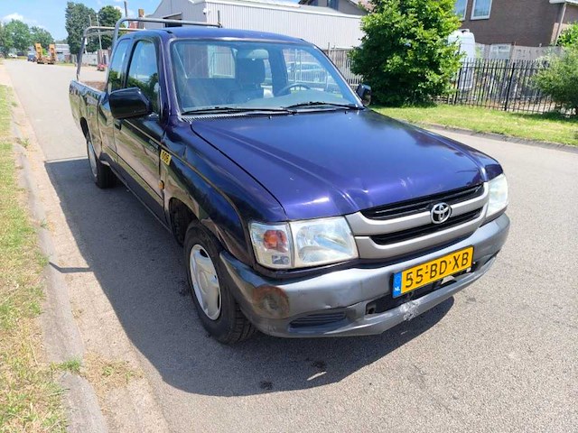 Toyota - hilux - 2.5 d4-d 90 xtra sr5 - 55-bd-xb - afbeelding 3 van  7