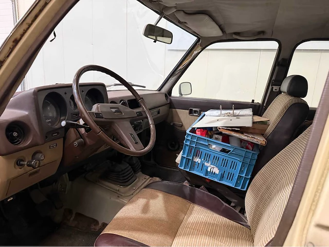 Toyota - land cruiser - 4.2 - oldtimer - 1983 - afbeelding 4 van  26