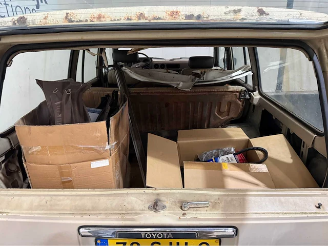 Toyota - land cruiser - 4.2 - oldtimer - 1983 - afbeelding 9 van  26