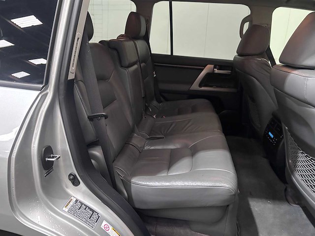 Toyota - land cruiser v8 - 4.5 d-4d v8 exec. 7p. - car - 2012 - afbeelding 20 van  38