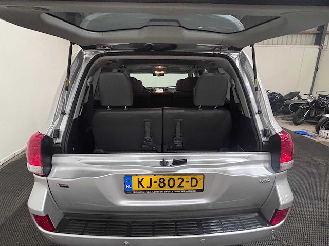 Toyota - land cruiser v8 - 4.5 d-4d v8 exec. 7p. - car - 2012 - afbeelding 22 van  38