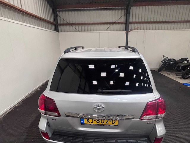 Toyota - land cruiser v8 - 4.5 d-4d v8 exec. 7p. - car - 2012 - afbeelding 27 van  38