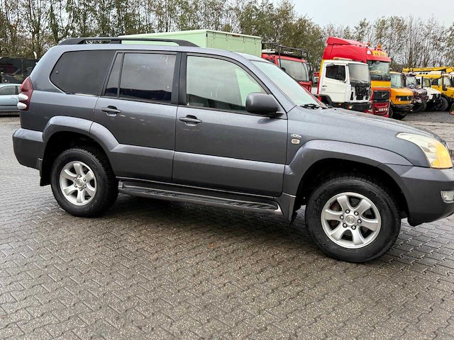 Toyota - landcruiser - 3.0 d-4d vx hr bl.v. - bedrijfswagen - afbeelding 4 van  24