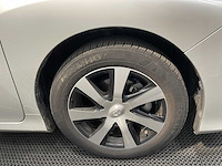 Toyota - mirai - waterstof - fuel-cell - personenauto - 2018 - afbeelding 9 van  13