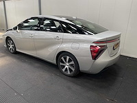 Toyota - mirai - waterstof - fuel-cell - personenauto - 2018 - afbeelding 6 van  6