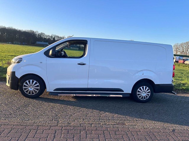 Toyota - proace worker - 1.6 d-4d cool comf.l - v-533-hz - afbeelding 9 van  16