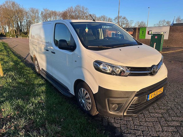 Toyota - proace worker - 1.6 d-4d cool comf.l - v-533-hz - afbeelding 13 van  16