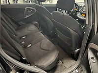 Toyota - rav4 - 2.2 d4d x-style nav - 4x4 - personenauto - 2009 - afbeelding 11 van  31