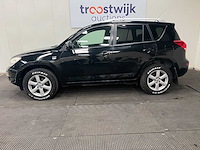 Toyota - rav4 - 2.2 d4d x-style nav - 4x4 - personenauto - 2009 - afbeelding 28 van  31