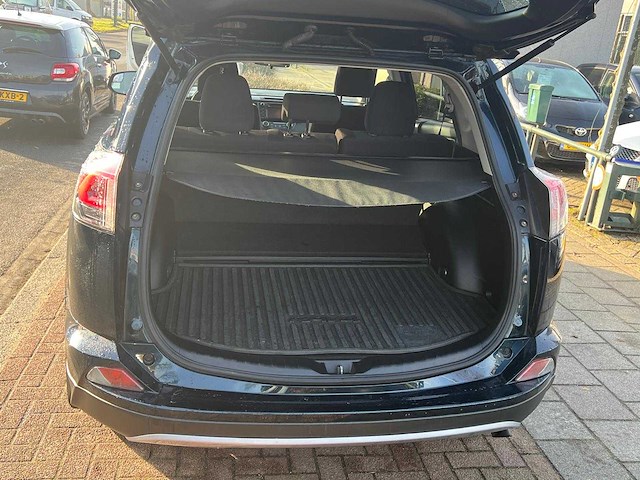 Toyota - rav4 - 2.5 hybrid awd dyn. - 2017 - xh-574-h - afbeelding 18 van  24