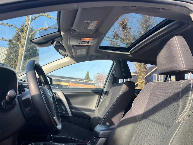 Toyota - rav4 - 2.5 hybrid awd dyn. - 2017 - xh-574-h - afbeelding 4 van  16
