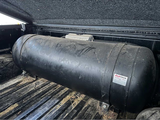 Toyota - tundra - sr5 - 4x4 - 5.7l v8 - bedrijfswagen - 2021 - afbeelding 13 van  40