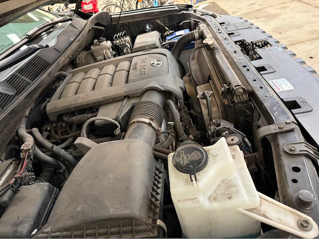 Toyota - tundra - sr5 - 4x4 - 5.7l v8 - bedrijfswagen - 2021 - afbeelding 16 van  40