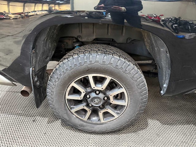 Toyota - tundra - sr5 - 4x4 - 5.7l v8 - bedrijfswagen - 2021 - afbeelding 23 van  40