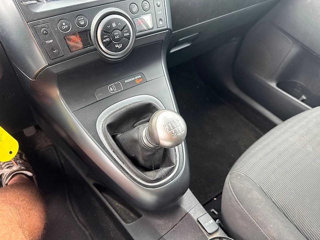 Toyota - verso - 1.8 vvt-i dyn 7p. sk-360-j 2016 iaw - afbeelding 14 van  18
