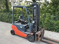 Toyota - vorkheftruck - afbeelding 2 van  15