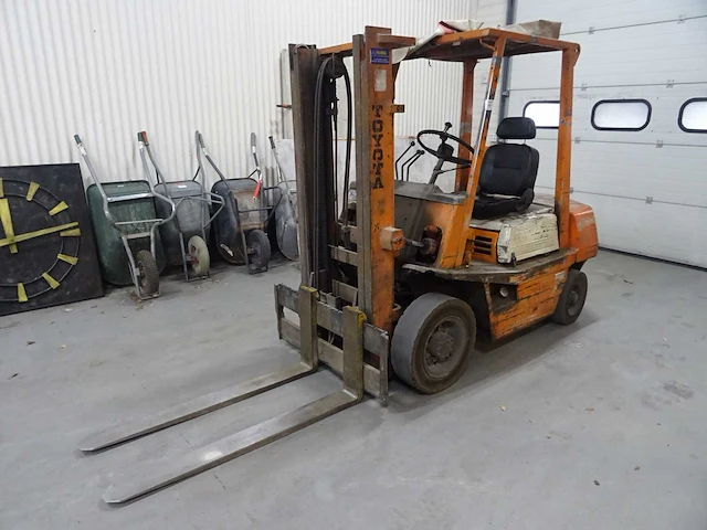 Toyota - vorkheftruck - afbeelding 1 van  16