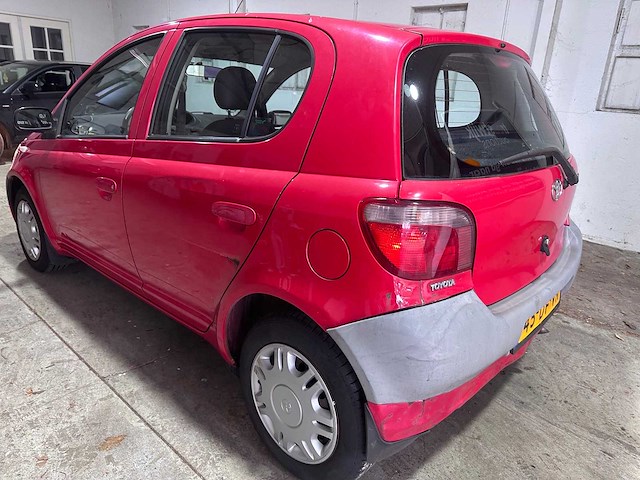 Toyota - yaris - 1.0-16v vvt-i terra - 45-df-vr - 1999 - afbeelding 10 van  17