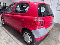 Toyota - yaris - 1.0-16v vvt-i terra - 45-df-vr - 1999 - afbeelding 10 van  17