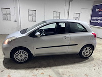 Toyota - yaris - 1.3 vvti aspiration - 06-ksb-4 - afbeelding 15 van  18