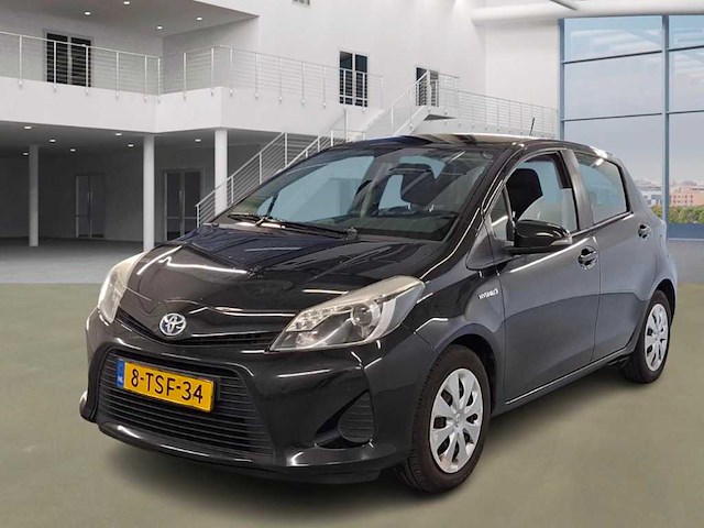 Toyota - yaris - 1.5 full hybrid asp. - car - 2014 - afbeelding 1 van  18