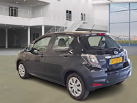 Toyota - yaris - 1.5 full hybrid asp. - car - 2014 - afbeelding 11 van  18