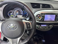 Toyota - yaris - 1.5 full hybrid dynamic - 26-xks-4 - afbeelding 2 van  23