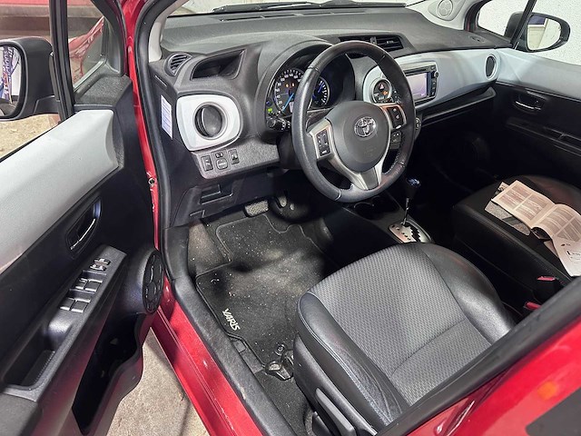 Toyota - yaris - 1.5 full hybrid dynamic - 26-xks-4 - afbeelding 23 van  23