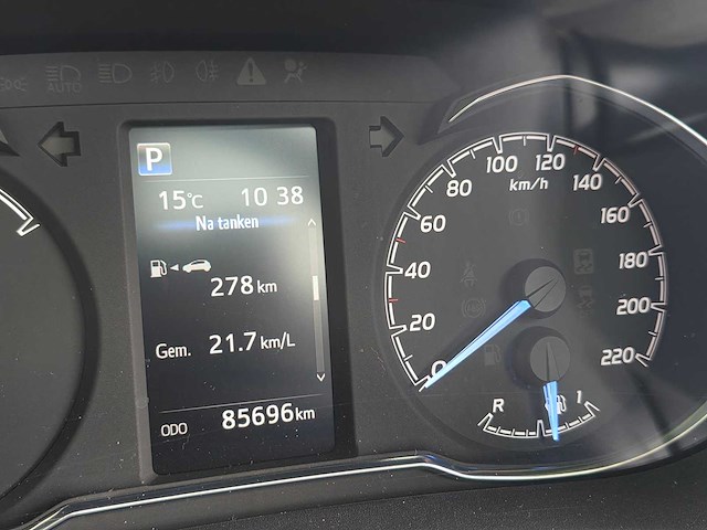 Toyota - yaris - 1.5 hyb. active - automaat - panodak - metallic lak - 2019 - g-536-dp - personenauto - afbeelding 3 van  16
