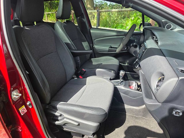 Toyota - yaris - 1.5 hyb. active - automaat - panodak - metallic lak - 2019 - g-536-dp - personenauto - afbeelding 7 van  16