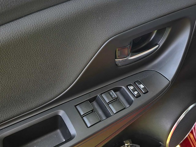 Toyota - yaris - 1.5 hyb. active - automaat - panodak - metallic lak - 2019 - g-536-dp - personenauto - afbeelding 14 van  16