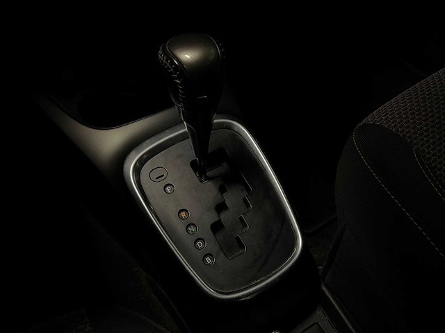 Toyota - yaris - 1.5 hybrid lease 2014 h-309-xz iaw - afbeelding 22 van  25