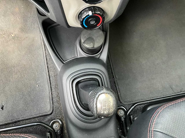 Toyota - yaris - 1.8 vvti ts - personenauto - 2007 - afbeelding 8 van  27