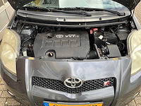 Toyota - yaris - 1.8 vvti ts - personenauto - 2007 - afbeelding 13 van  27