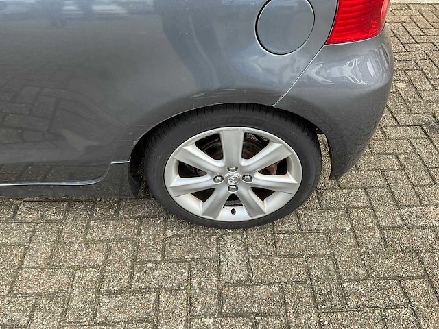 Toyota - yaris - 1.8 vvti ts - personenauto - 2007 - afbeelding 17 van  27