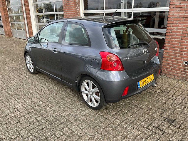 Toyota - yaris - 1.8 vvti ts - personenauto - 2007 - afbeelding 25 van  27